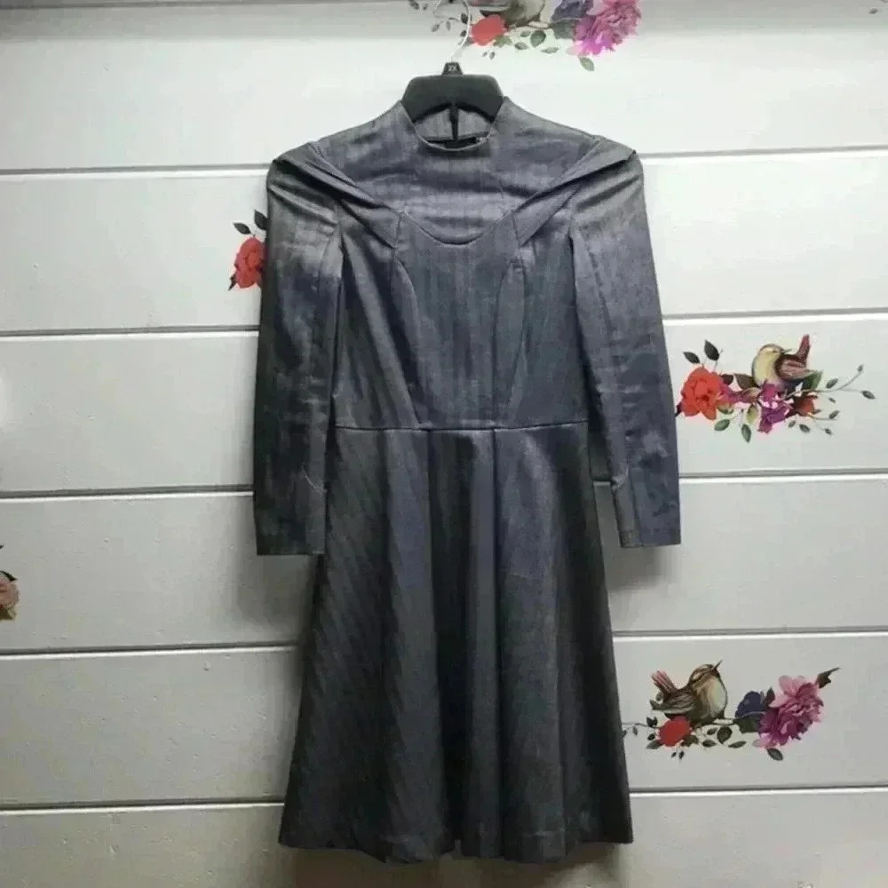 Junior dress size small